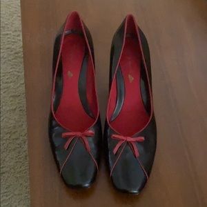 Easy Spirit dress shoes